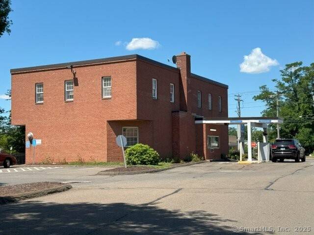 An exceptional opportunity to acquire a fully leased, income generating commercial portfolio comprising four freestanding buildings three located on Washington Avenue in North Haven and one at 430 Forbes Avenue, ...