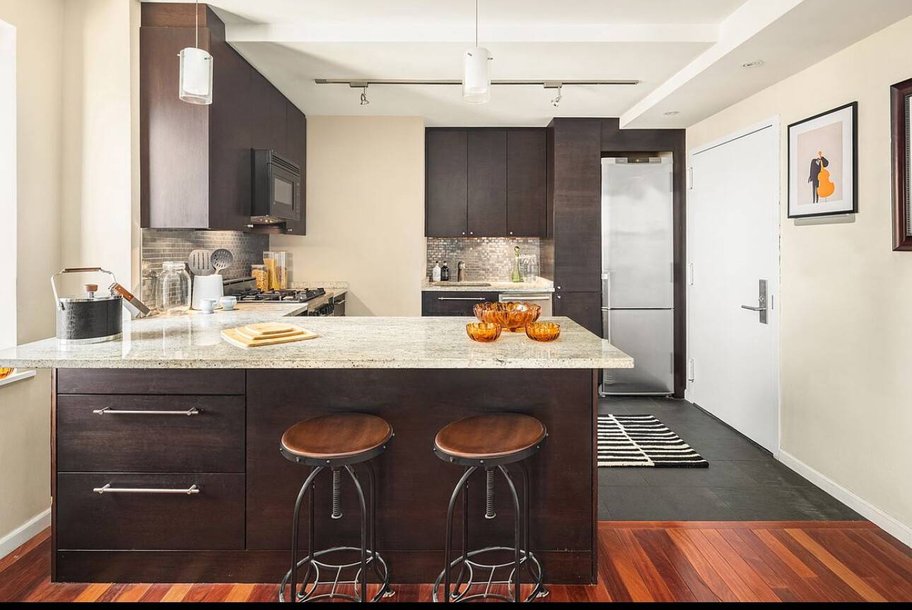 Welcome to your dream home in the heart of Brooklyn Heights where quintessential Brooklyn charm meets modern living.