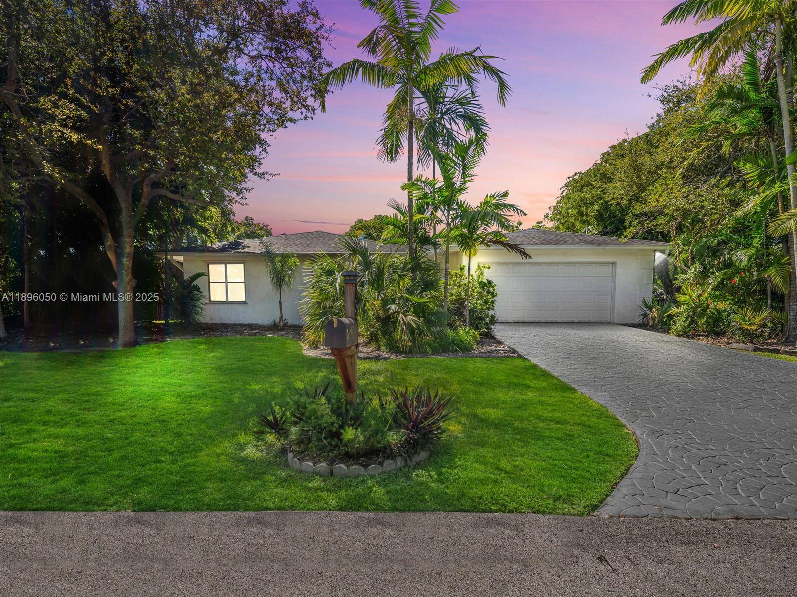 Welcome to this inviting 3 bed, 2 bath den home in Palmetto Bay s tranquil Pinewood Estates.