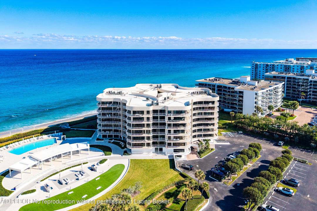 Bright, spacious 2 bedroom, 2 bath condo filled with natural light and ocean and Intracoastal views from sunrise to sunset all year long.