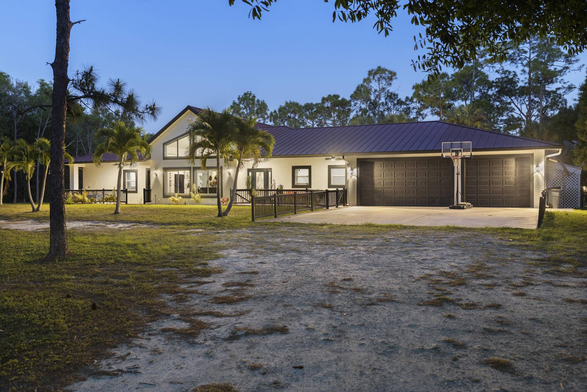 Your dream property awaits on 8.