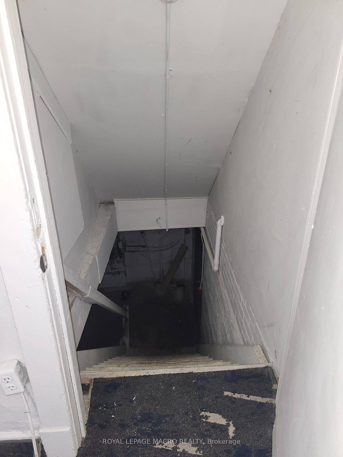 Looking for a ready to move in office space in downtown Cambridge ?
