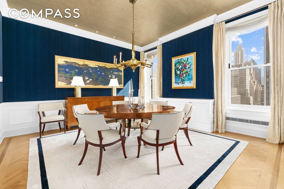 The bright and quiet Residence 913 at the iconic Plaza Private Residences sprawls over 2, 400SF with 2 bedrooms, 2.