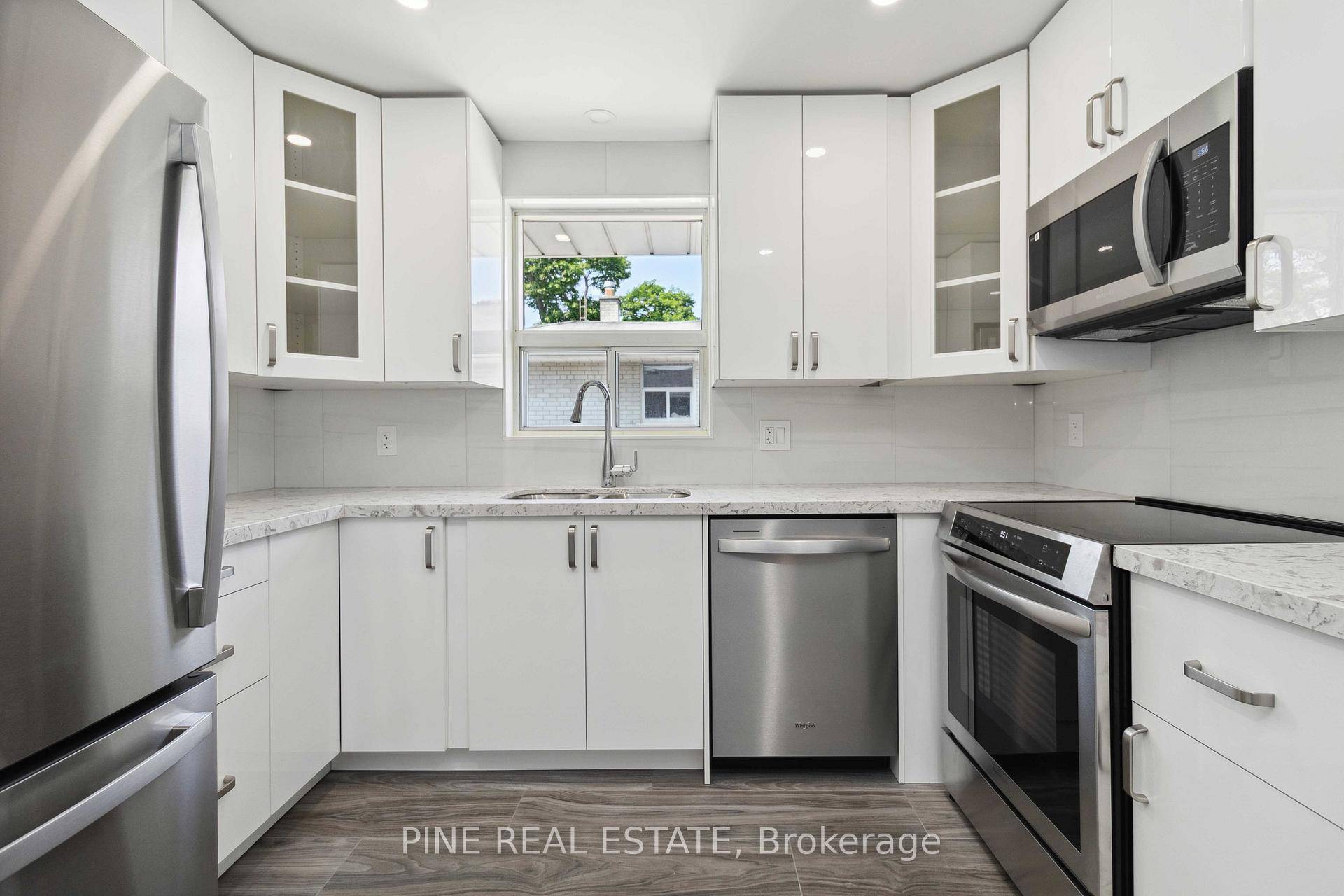 NEW LOWER PRICE Discover an exceptional rental opportunity at 3 19 Queen Street West, Port Credit, Mississauga.