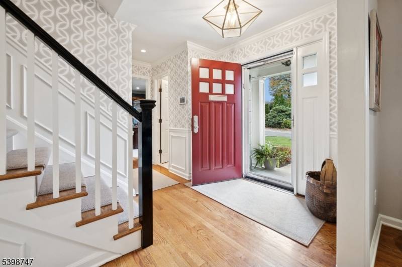 Do not miss this 5BR 3. 1 bath colonial tucked away on a cul de sac in the Franklin elementary school district.