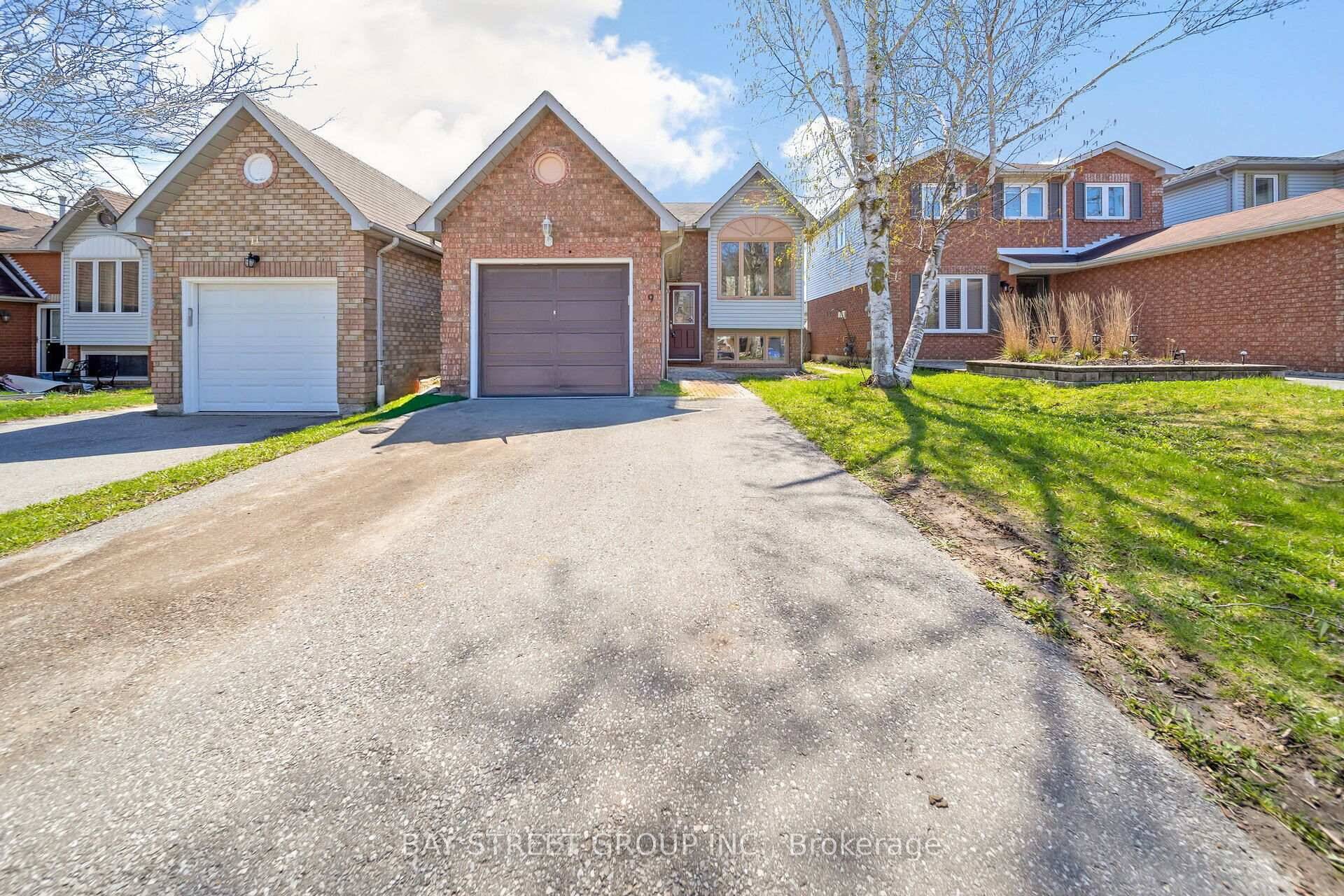 Welcome to this beautifully maintained 3 bedroom, 2 bathroom home located in the heart of a peaceful and desirable community This inviting property features a spacious open floor plan with ...