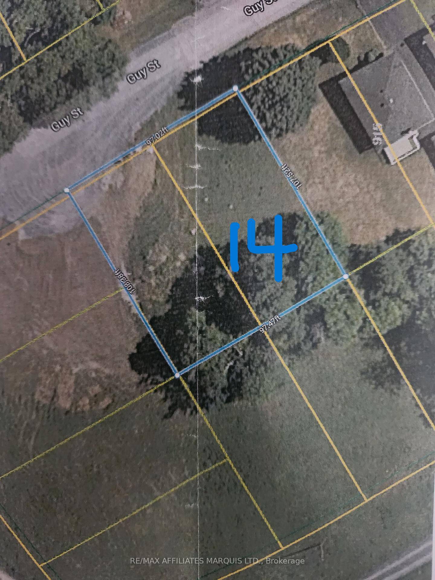Building Lot ! Look no further to start your new construction project than Lot 14 Guy Street North.