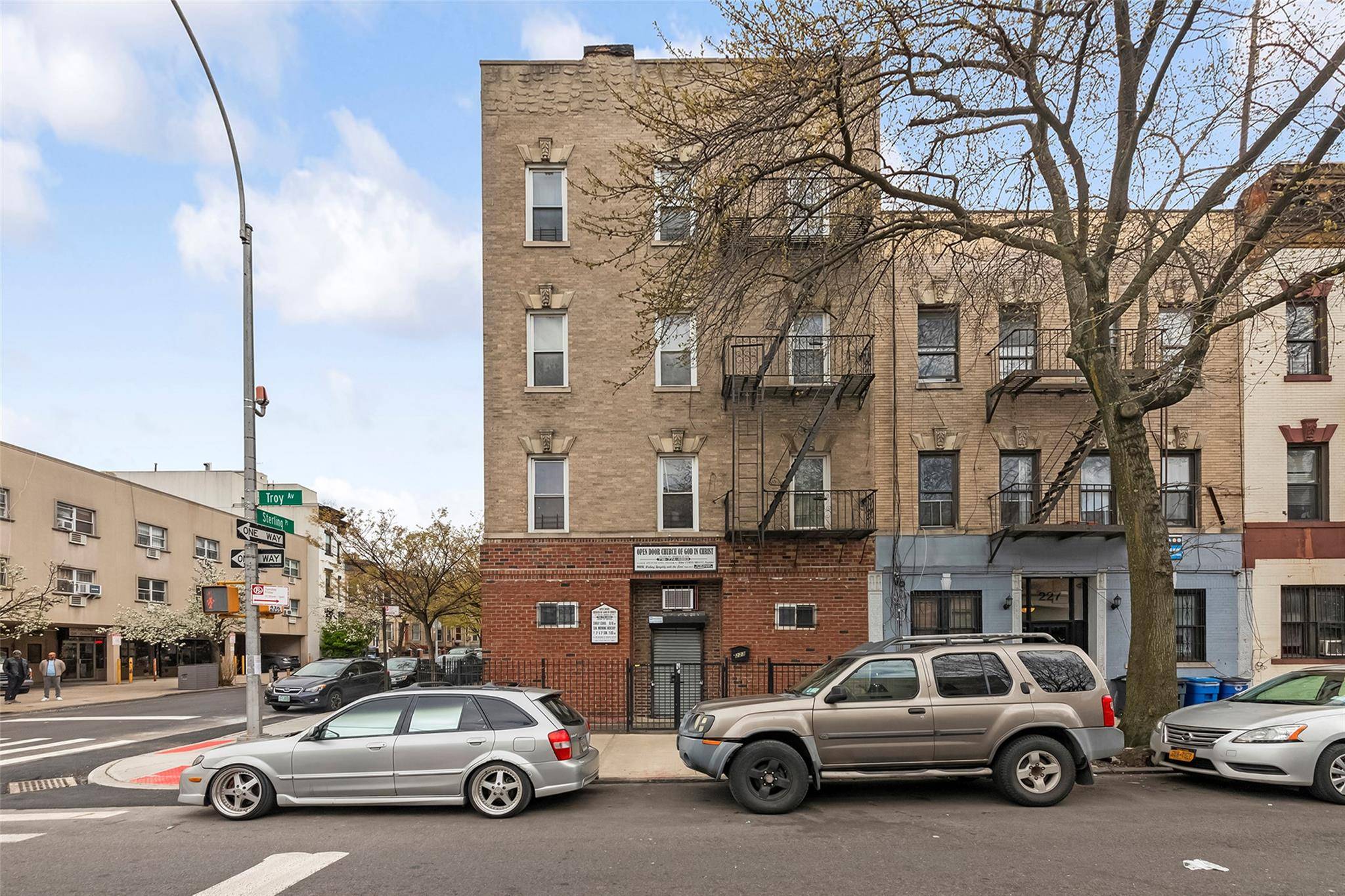 Crown Heights Mixed Use Property with Strong Upside Potential Here s a rare opportunity to acquire a well positioned four story mixed use building in the heart of Crown Heights, ...