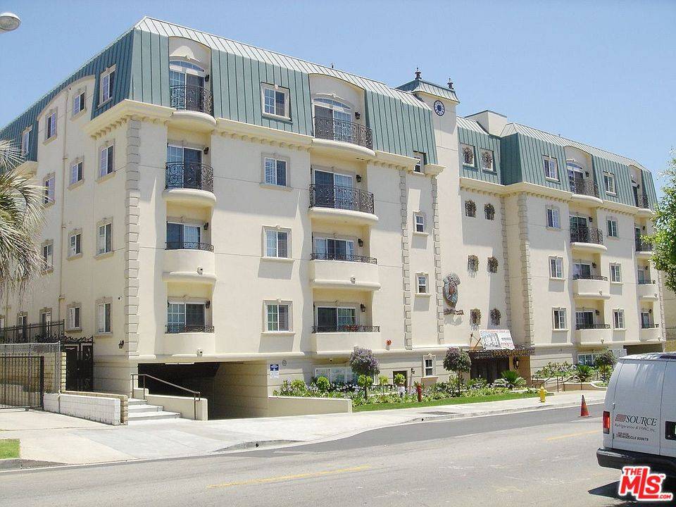 722 S Oxford Ave 3BR Hancock Park La