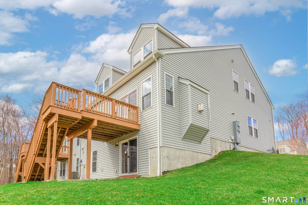 Welcome to Oxford Greens one of Connecticut's premier 55 communities.