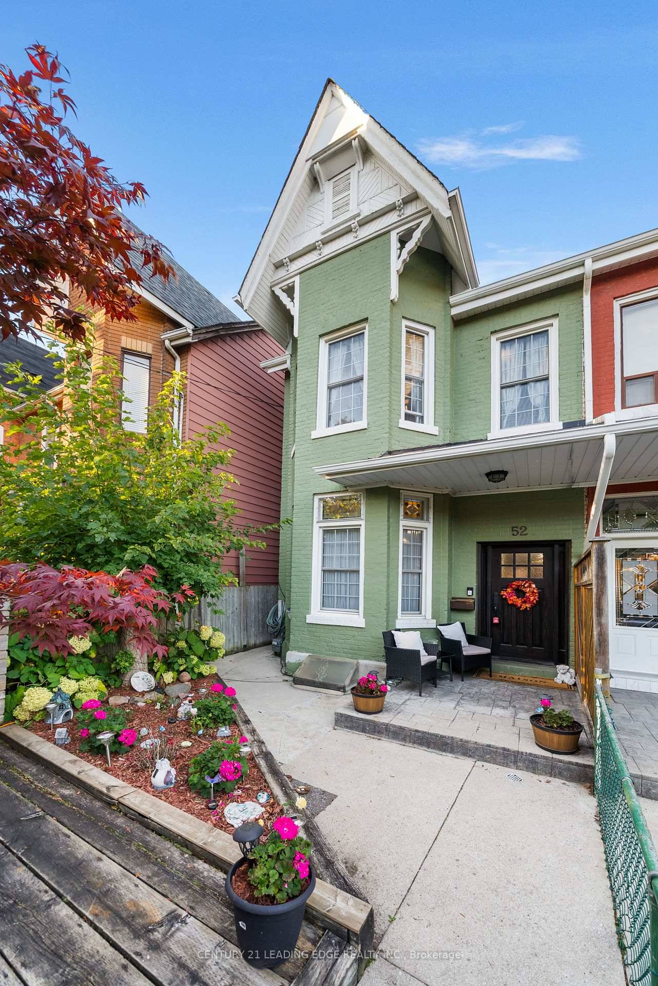 Welcome to Little Portugal !