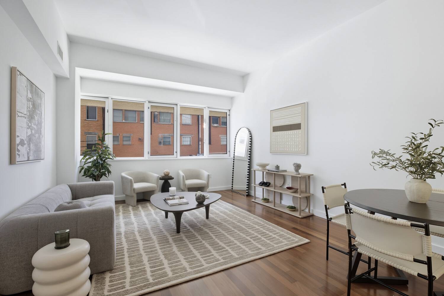 Welcome to 125 North 10th Street, one of North Williamsburg's most established full service condominiums.
