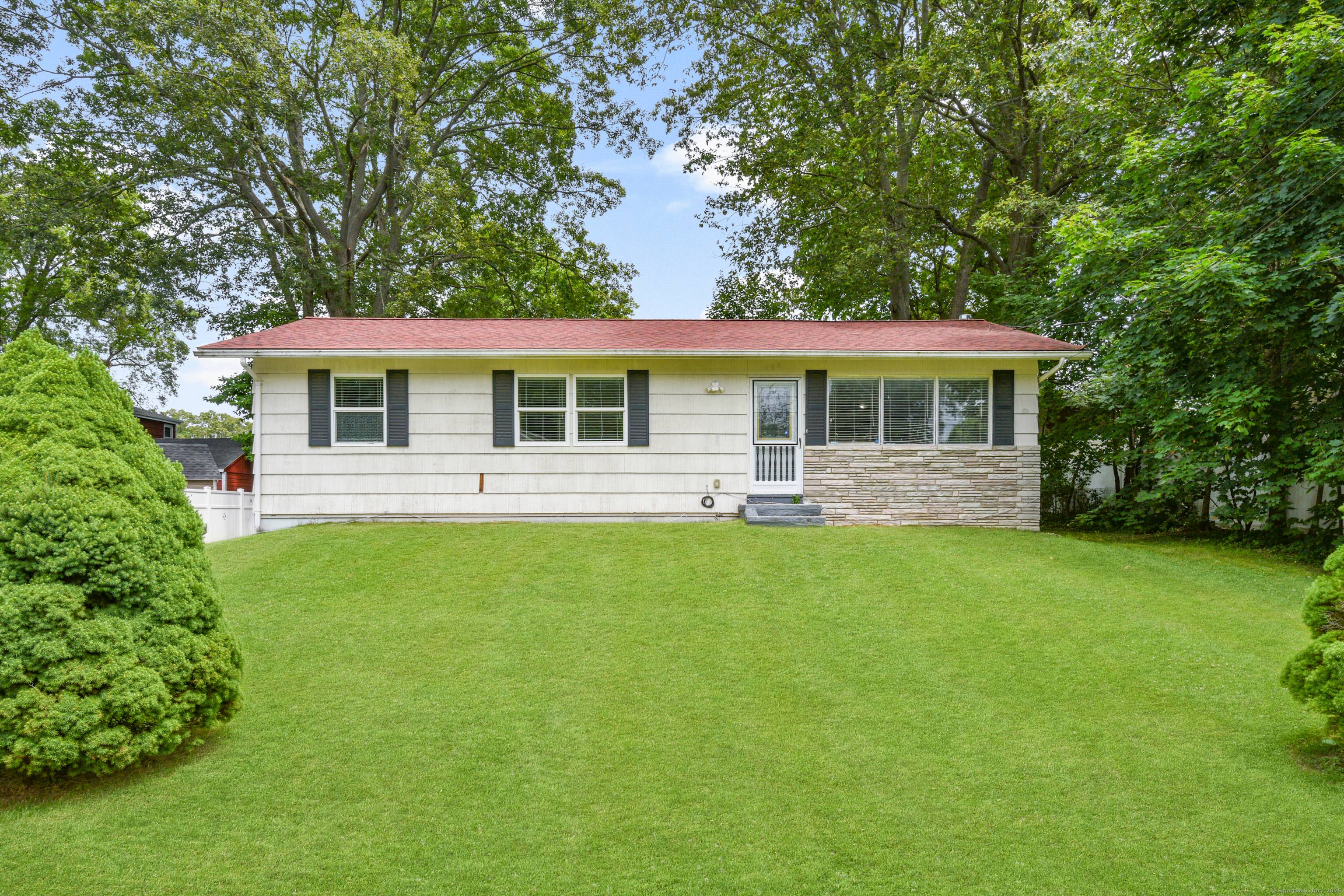 Discover this charming ranch style home in the vibrant and growing community of Bridgeport just one mile from Sacred Heart University.