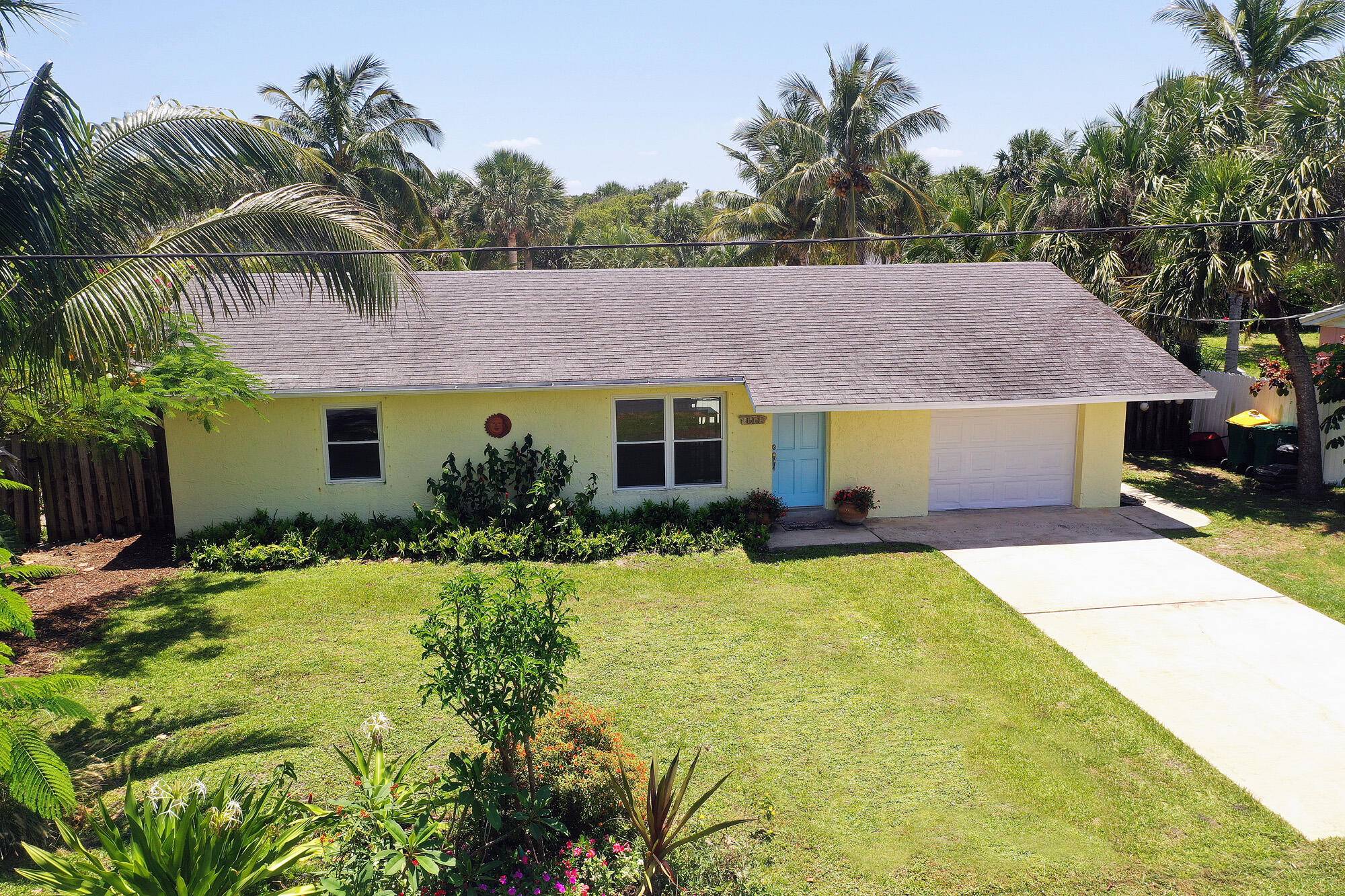 Beachside Investment Opportunity !