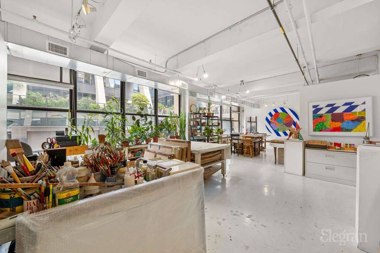 Maint 4, 870 mo Beautiful creative space in the heart of Hudson Yards Move right into this prewar, 2600 square foot, light filled commercial coop loft, located in Manhattan s ...