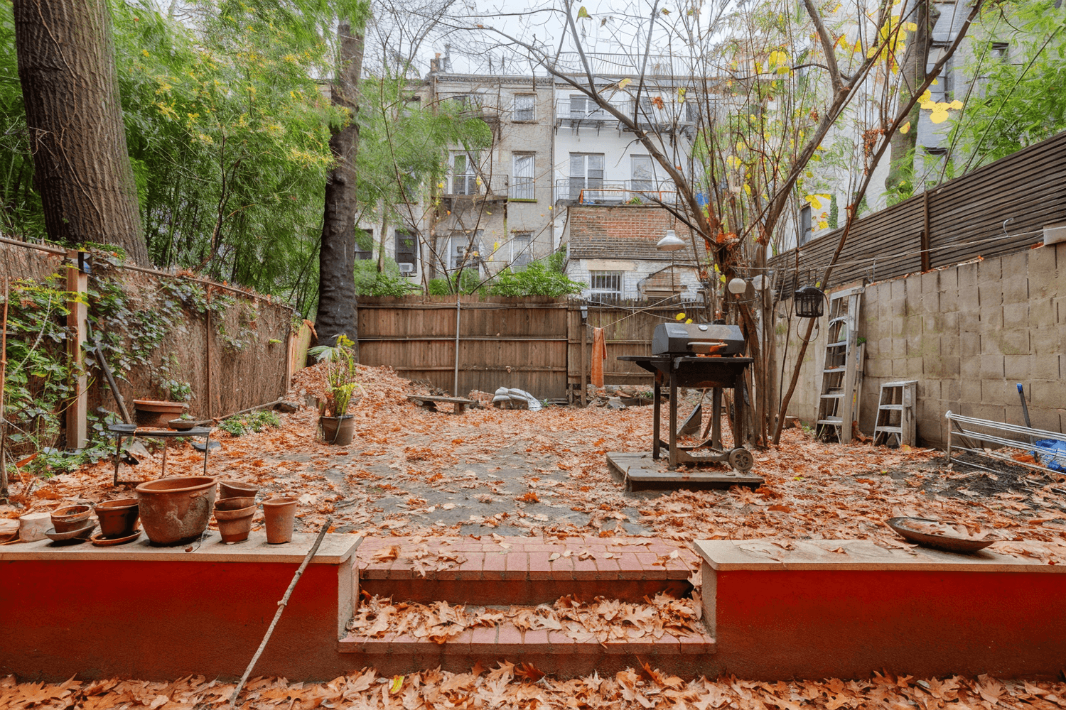 274 East 10th Street is a vintage 5 story 6, 000 SF multi family property strategically located in Manhattan's East Village on 10th Street between Avenue A and First Avenue, ...