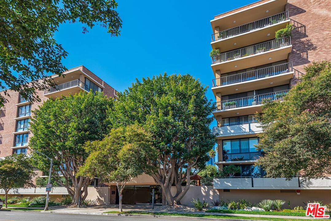 211  S Spalding Dr Beverlywood LA