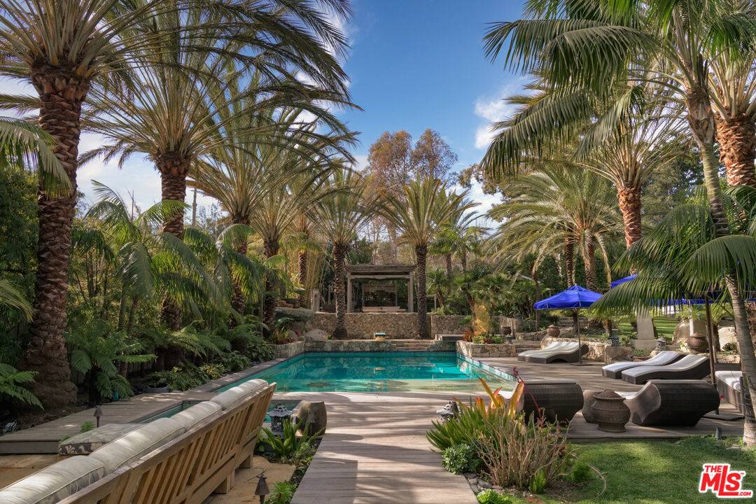 7059   Fernhill Dr 3BR Malibu La