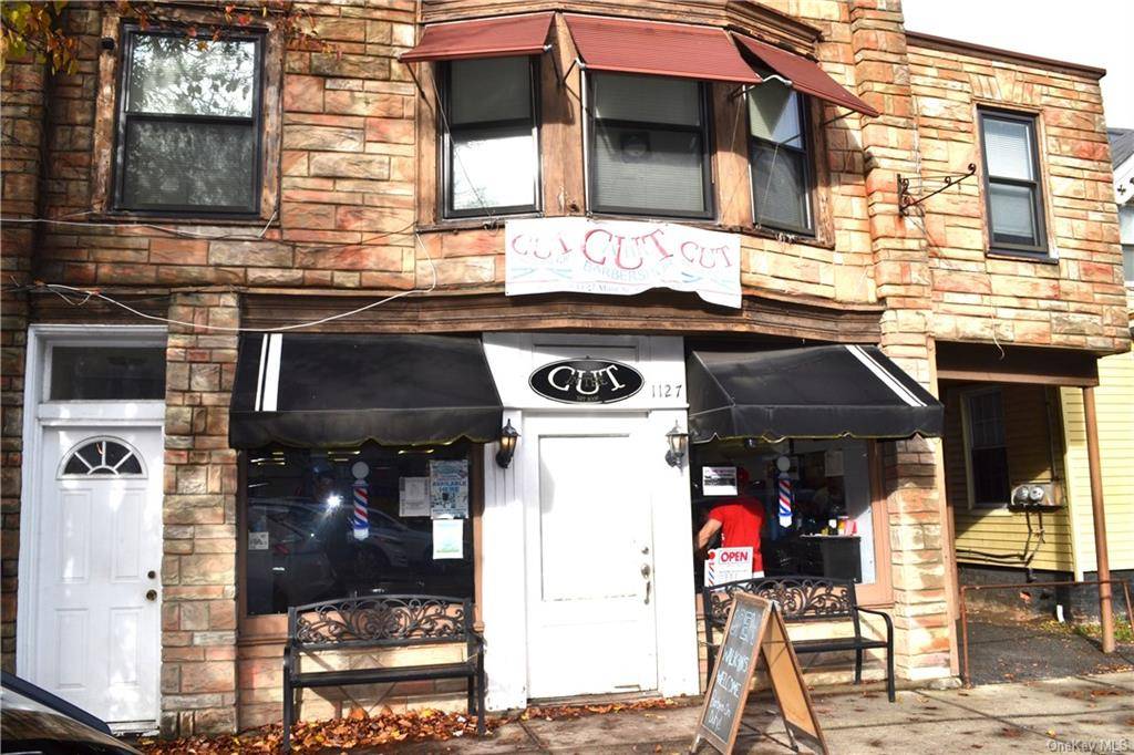 Fantastic downtown location.