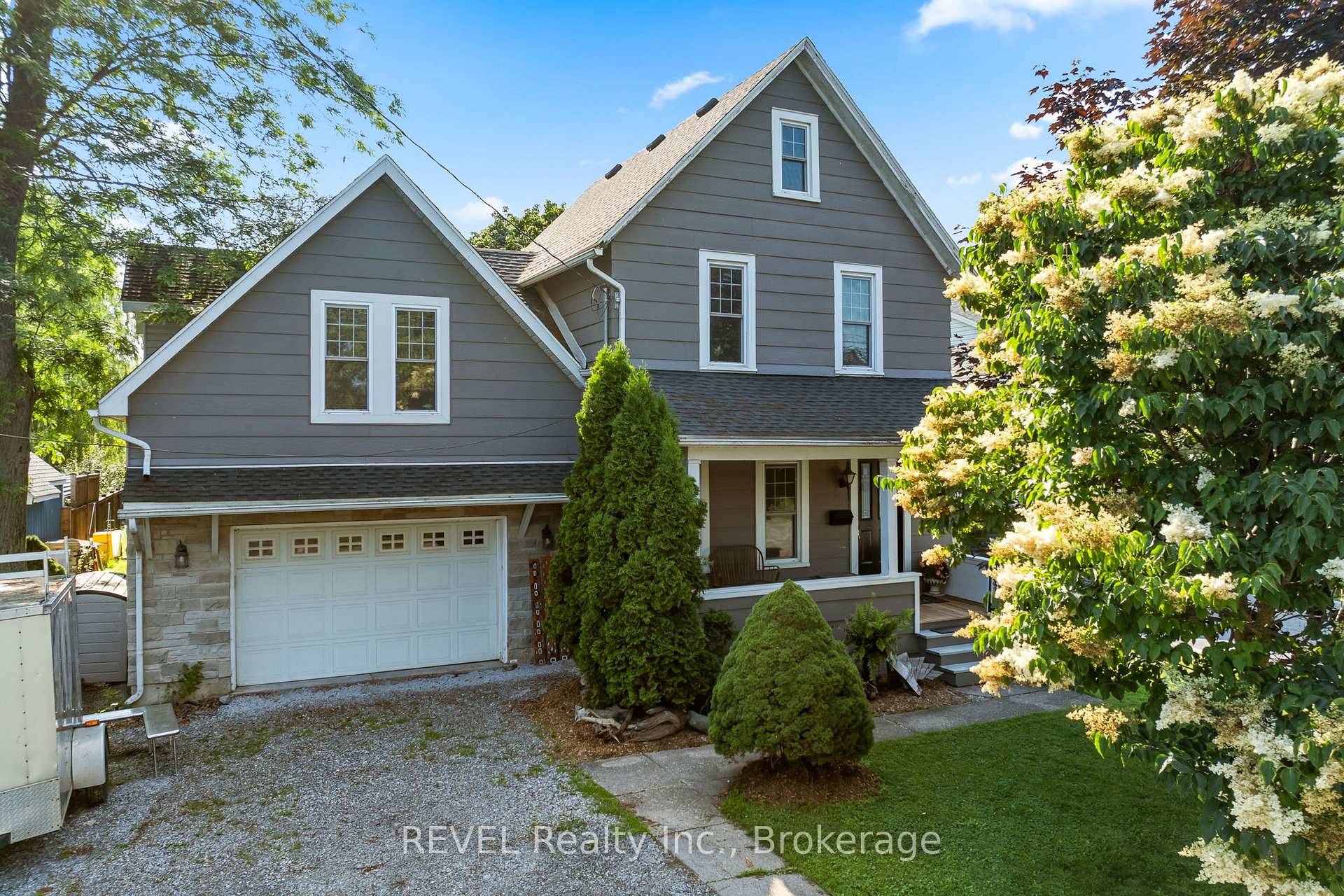 Welcome to 335 Helena 250 metres from the sandy shores of Waverley Beach, this custom built multi level home offers an exceptional blend of beach side living and work from ...