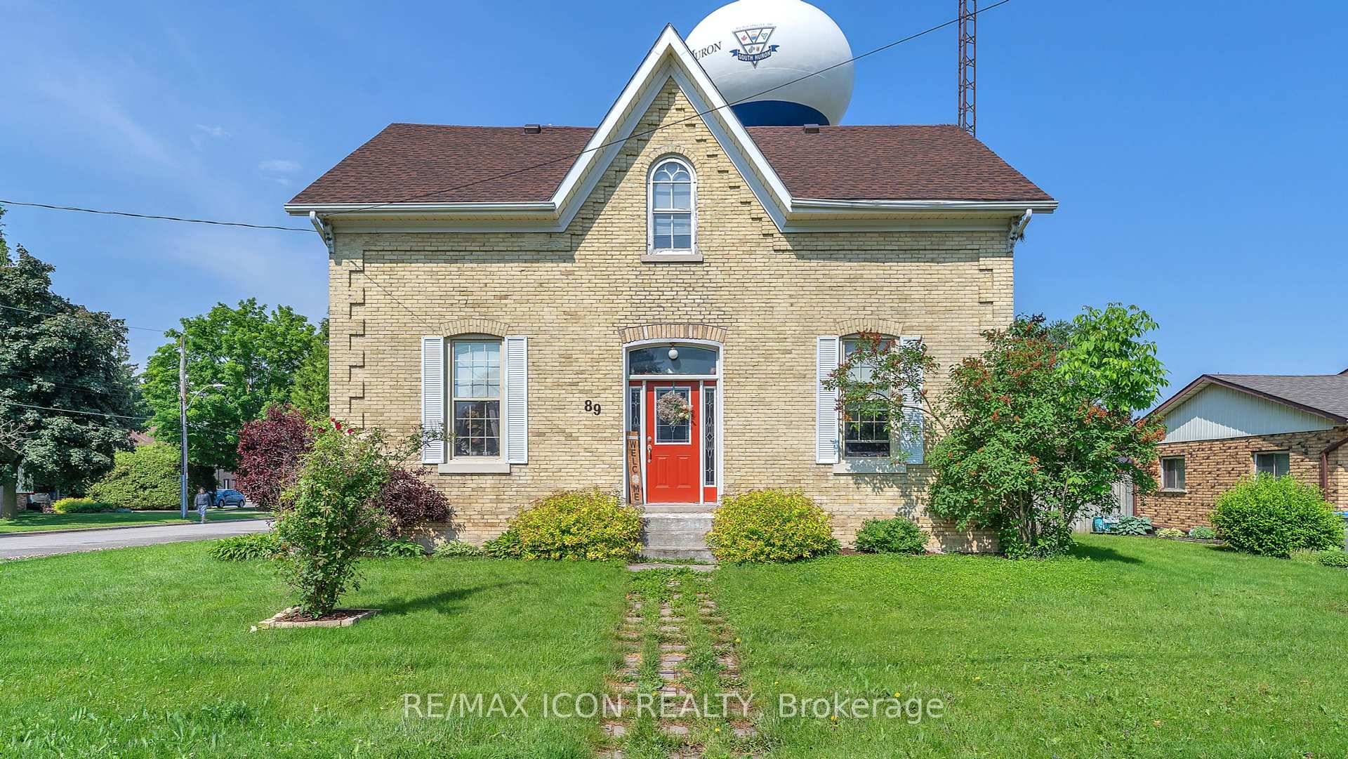 Fall in love with the timeless charm of 89 William Street, a home filled with character, tucked away on a quiet corner lot in the heart of Exeter.