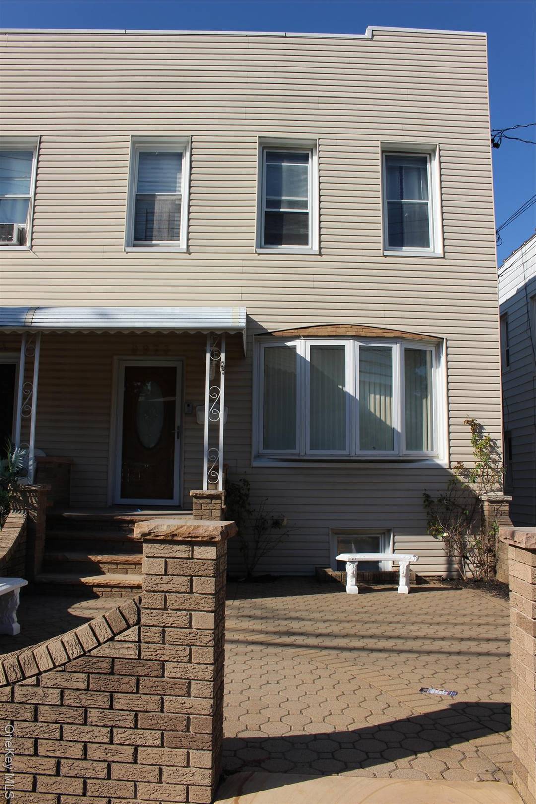 Welcome to 2973 Harding Avenue, a beautifully maintained two family home in the heart of Throgs Neck, Bronx !