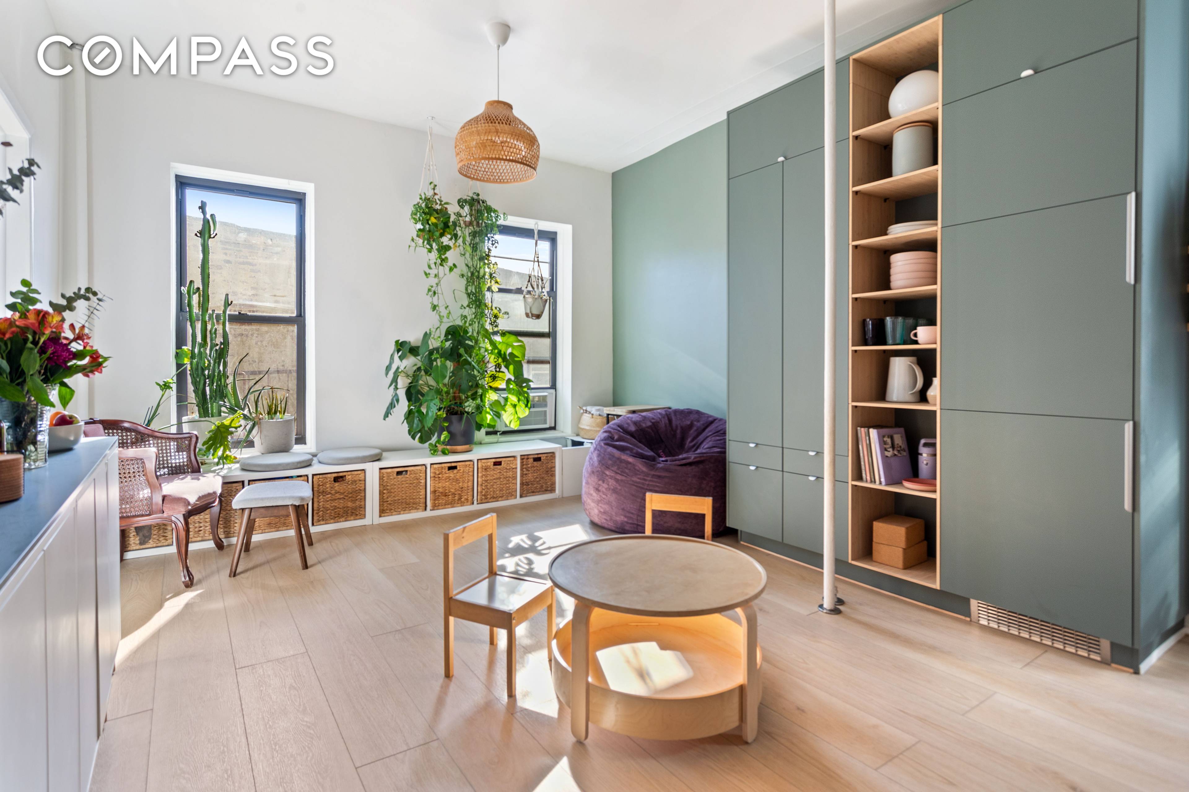 Welcome to 218 Scholes St, a beautifully renovated 2 bedroom HDFC co op nestled in the vibrant heart of Brooklyn, right on the edge of Williamsburg.