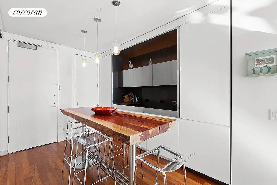 Introducing a remarkable 1 bedroom, 1 bathroom condo in the heart of Manhattan, NY, at 15 William St.