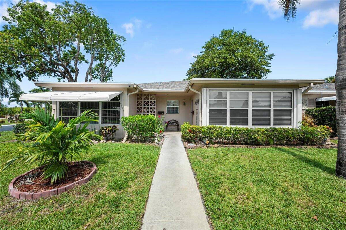 This beautiful villa style condo, available furnished or unfurnished, offers immediate comfort and a relaxed lifestyle in a prime, sought after location.