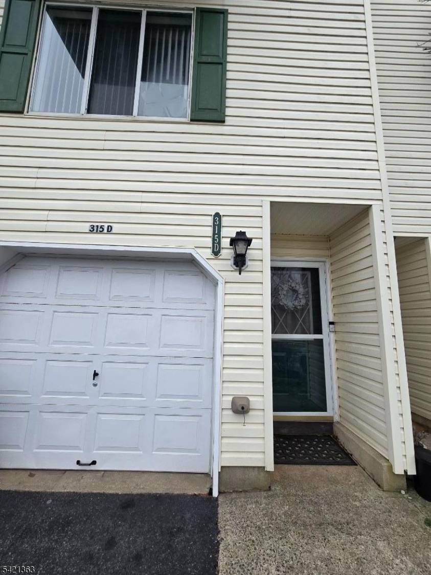 Live the Jersey Shore lifestyle !