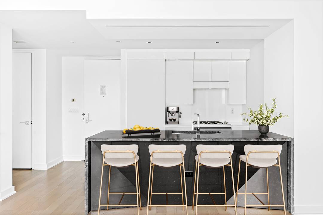 Sky High Elegance on Park Avenue South Welcome to Residence 25A at 400 Park Avenue South a striking 2 bedroom, 2 bathroom home designed for both comfort and sophistication.