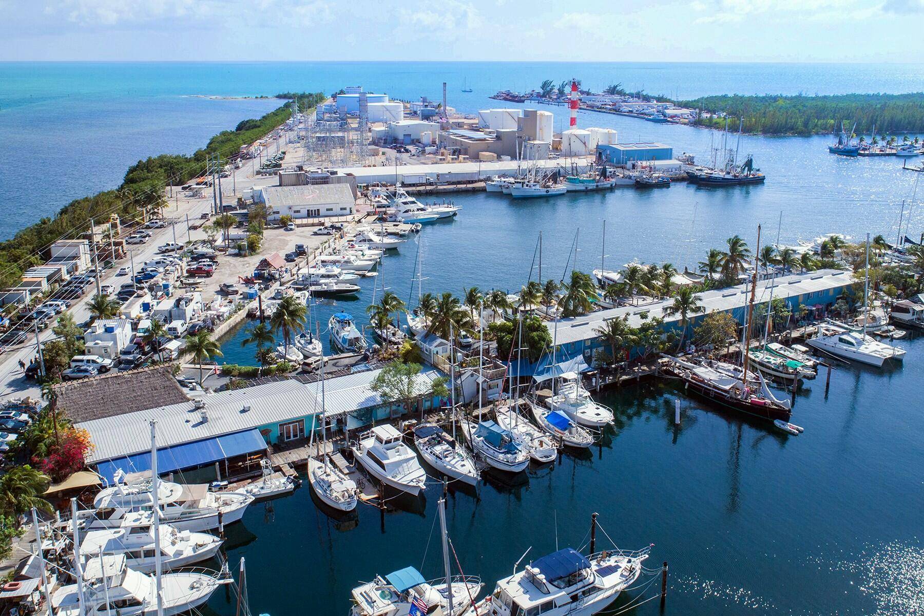 23x47 deep water slip minutes from Key West.