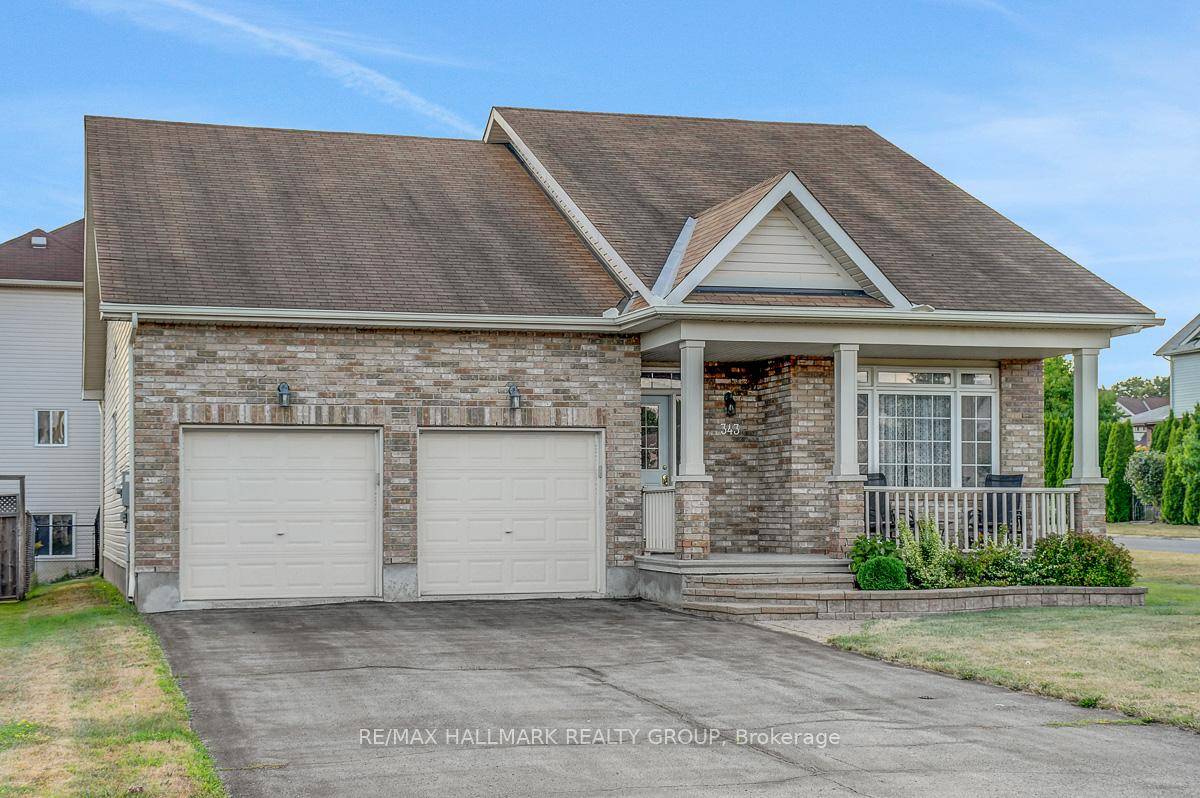 Fabulous opportunity to purchase a 3bed 3bath Bungalow with double car garage in the heart of Morris Village.