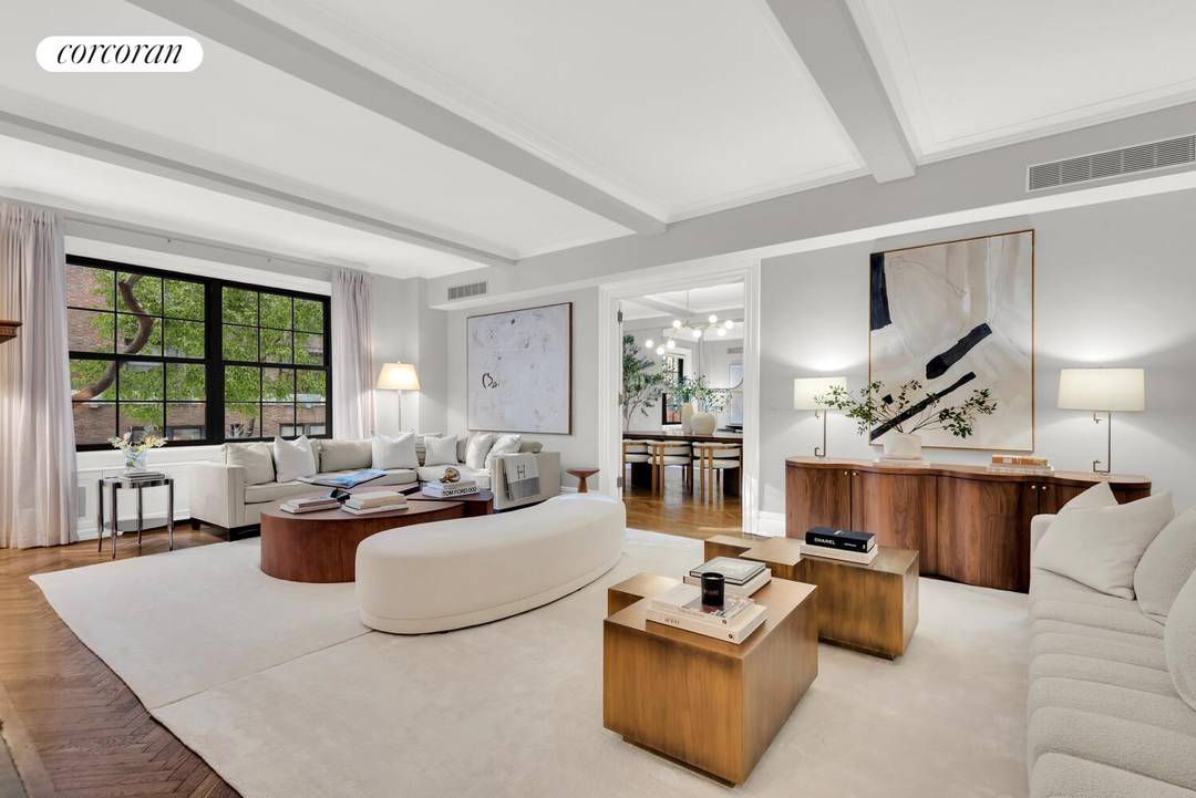 This truly one of a kind, beautifully renovated Park Avenue residence offers 3, 800 square feet of grand scale living in a premier Gold Coast location.
