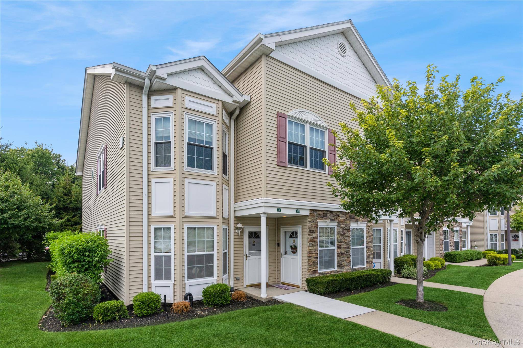 Elegant amp ; spacious condo in a prime 55 and older community, perfect location.