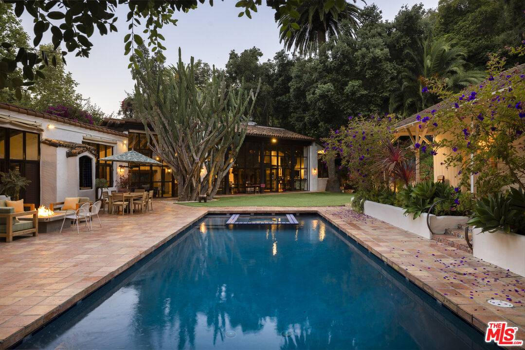 659  E Channel Rd 5BR Santa Monica La