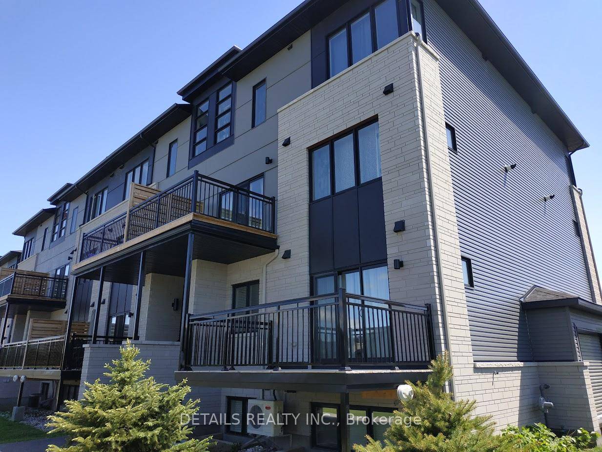 Available December 1st. Well maintained urban terrace condo with two bedrooms and 1.