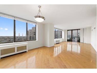 Stunning high floor large 2 bedroom 2.