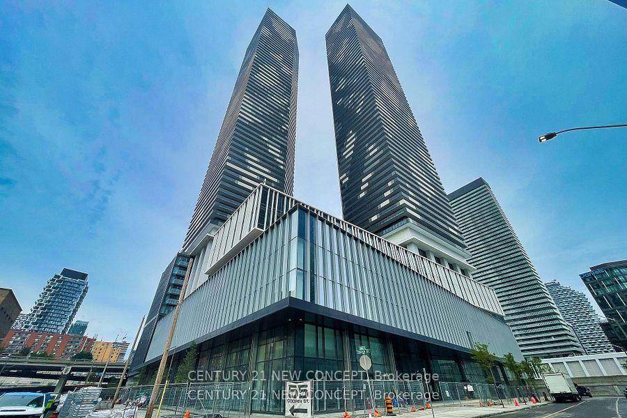 Sugar Wharf West Tower Welcome to One of Toronto's Safest Community The Waterfront.