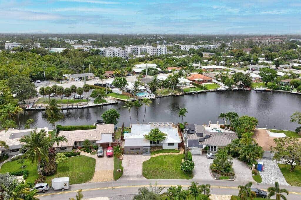 Experience the allure of this newly remodeled property located just a short drive from the ocean, right across the bridge from Wilton Manors.