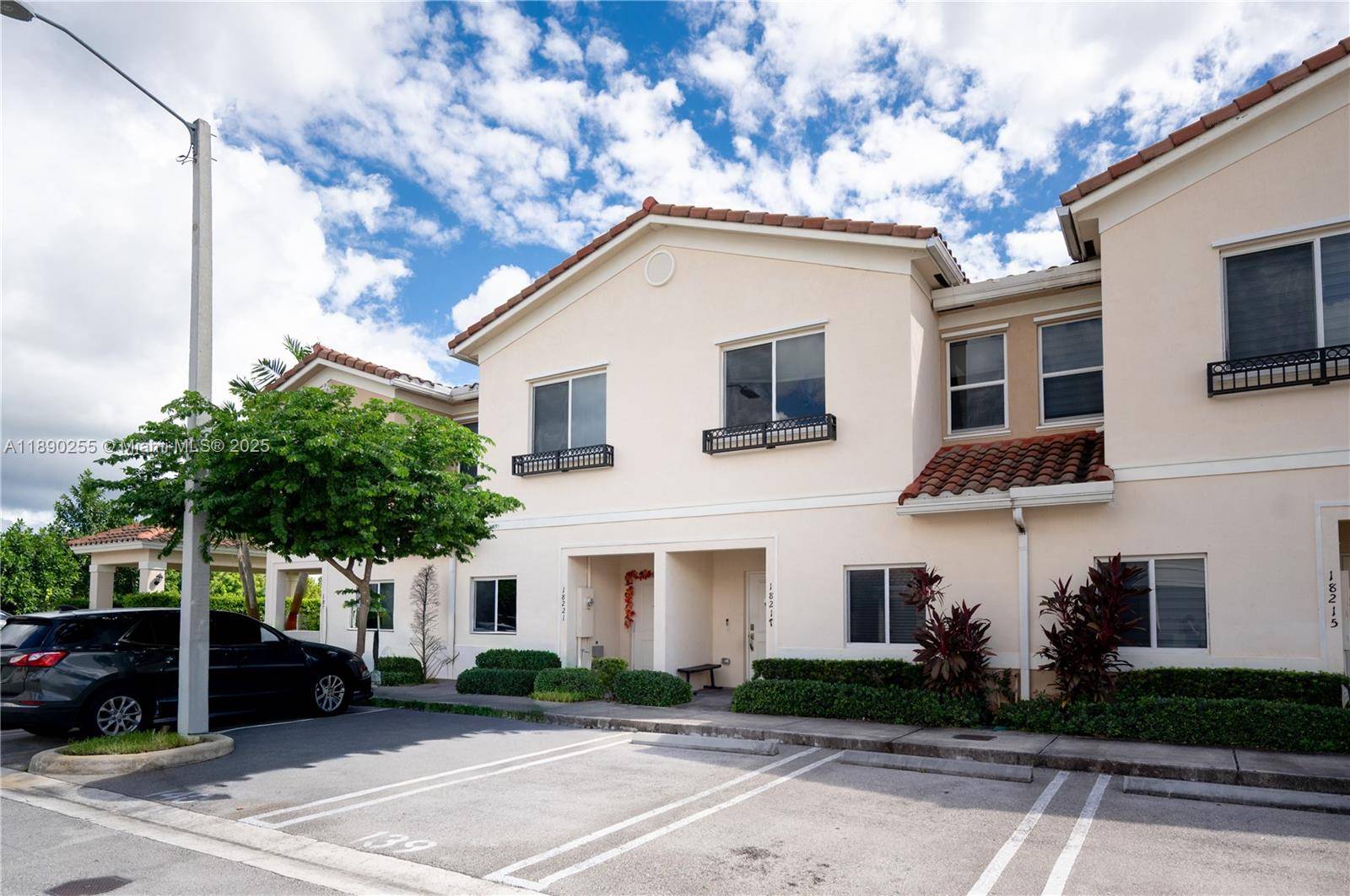 Charming Home located in Miami Gardens !