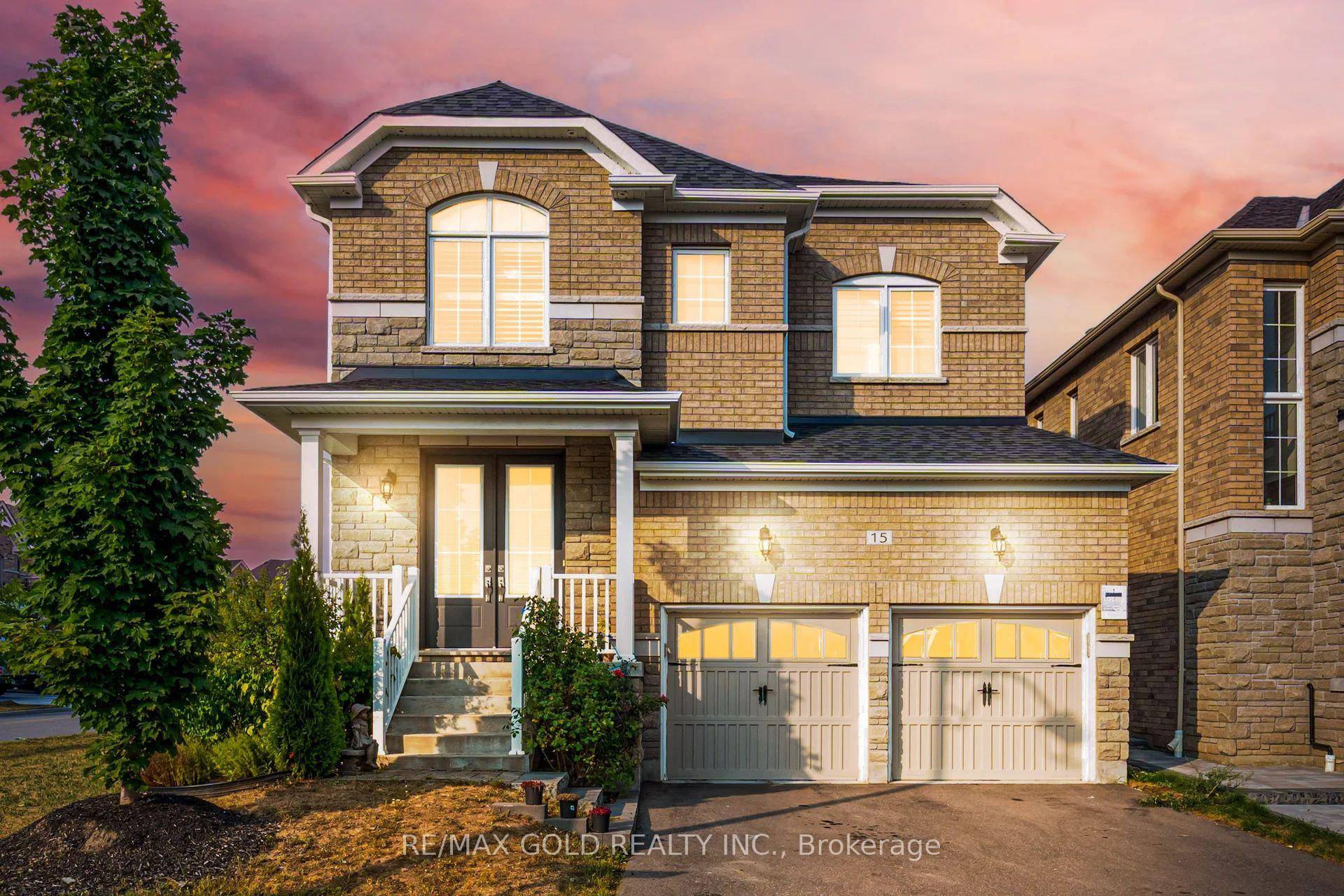 Aprx 2900 Sq Ft.. Welcome To 15 Henry Wilson Drive !