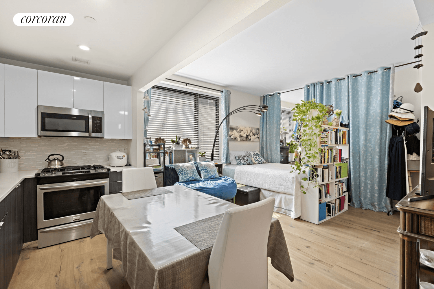 This elegant studio condo offers a perfect blend of modern design and convenience, situated in the heart of one of New York City's most vibrant neighborhoods.