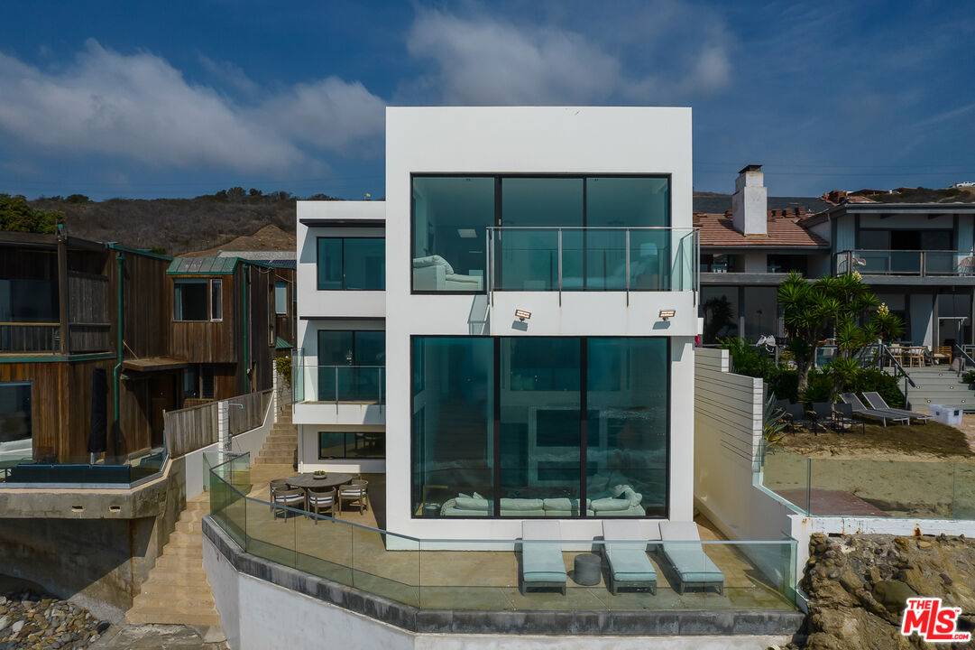 24146 Malibu Rd Malibu LA