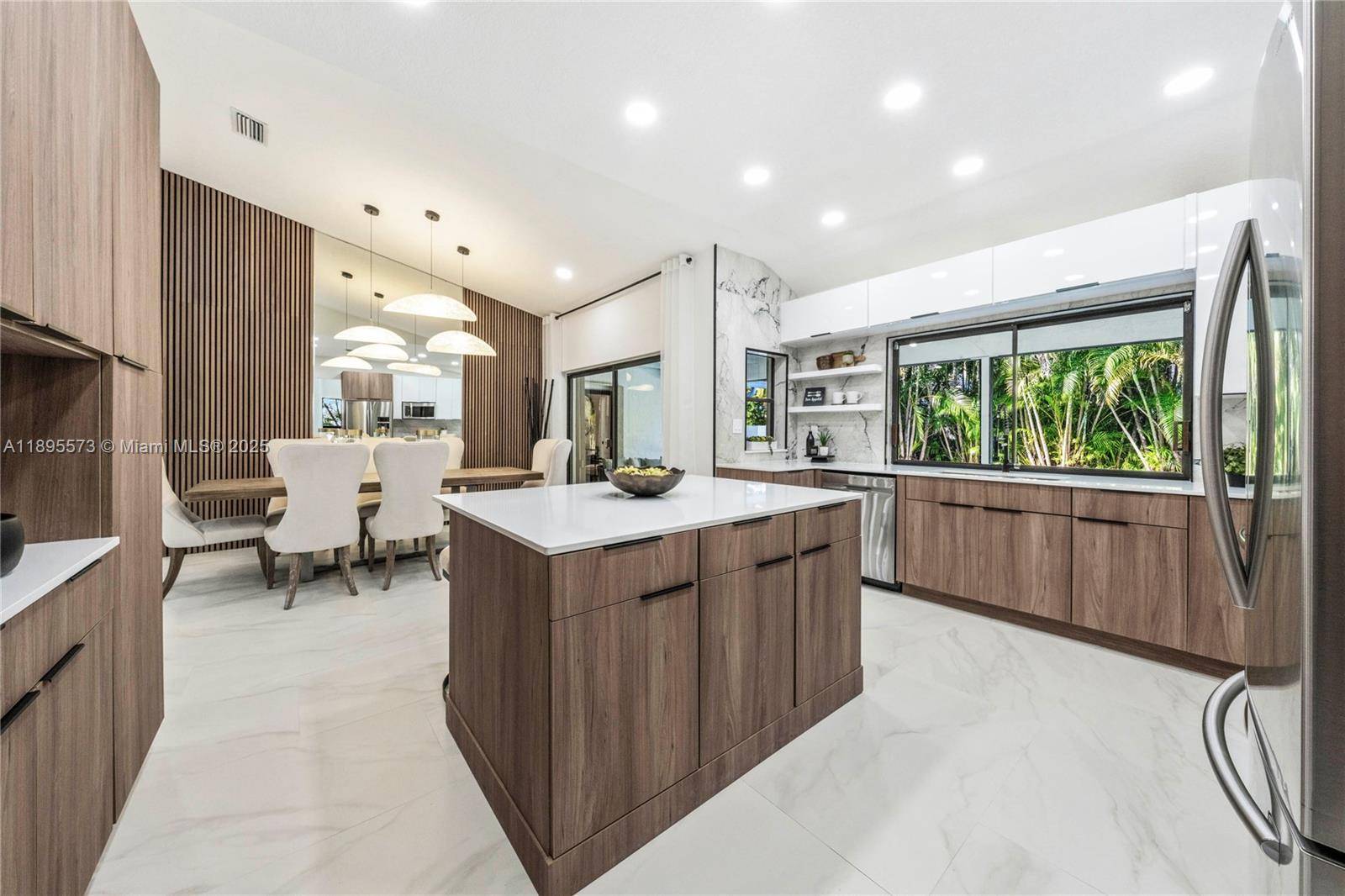 Welcome to this magazine worthy 4 2.