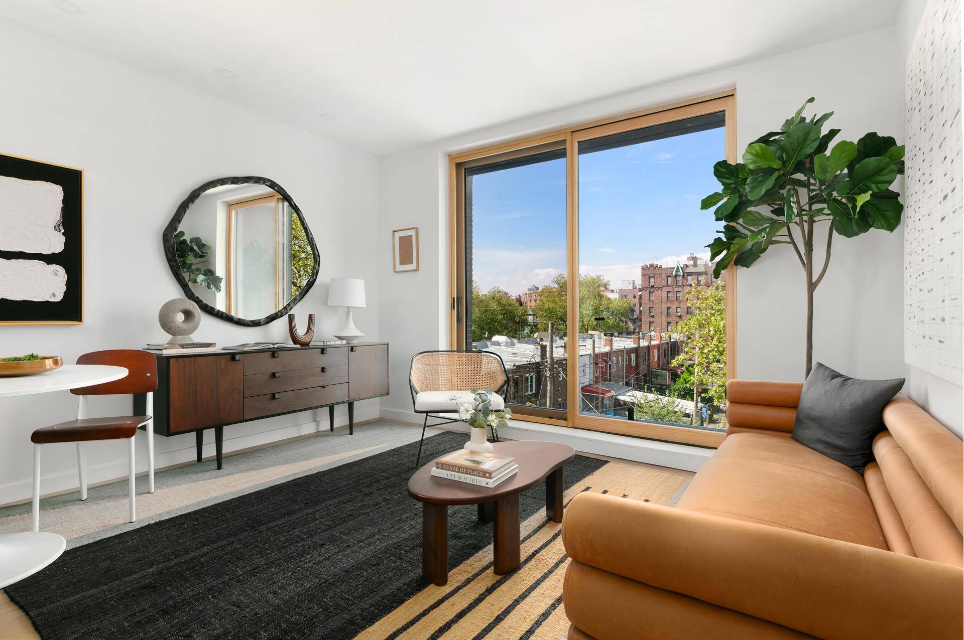 Introducing 3C at 406 Midwood Street A stunning 1 bed convertible two, 1 bath residence with two private outdoor spaces and triple exposures north, south and west, offering unparalleled value ...