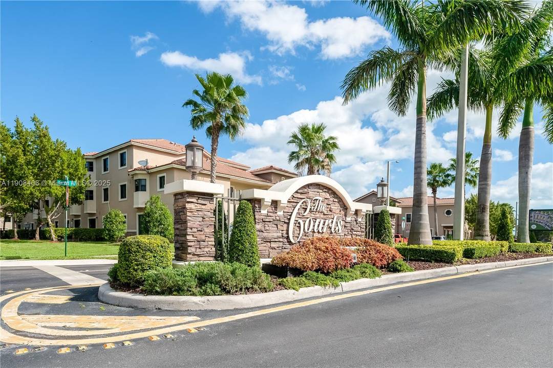 Seller open to offers ! Beautifully upgraded 2 bed, 2 bath condo located in the gated community of Courts at Bayshore II in Cutler Bay, FL.