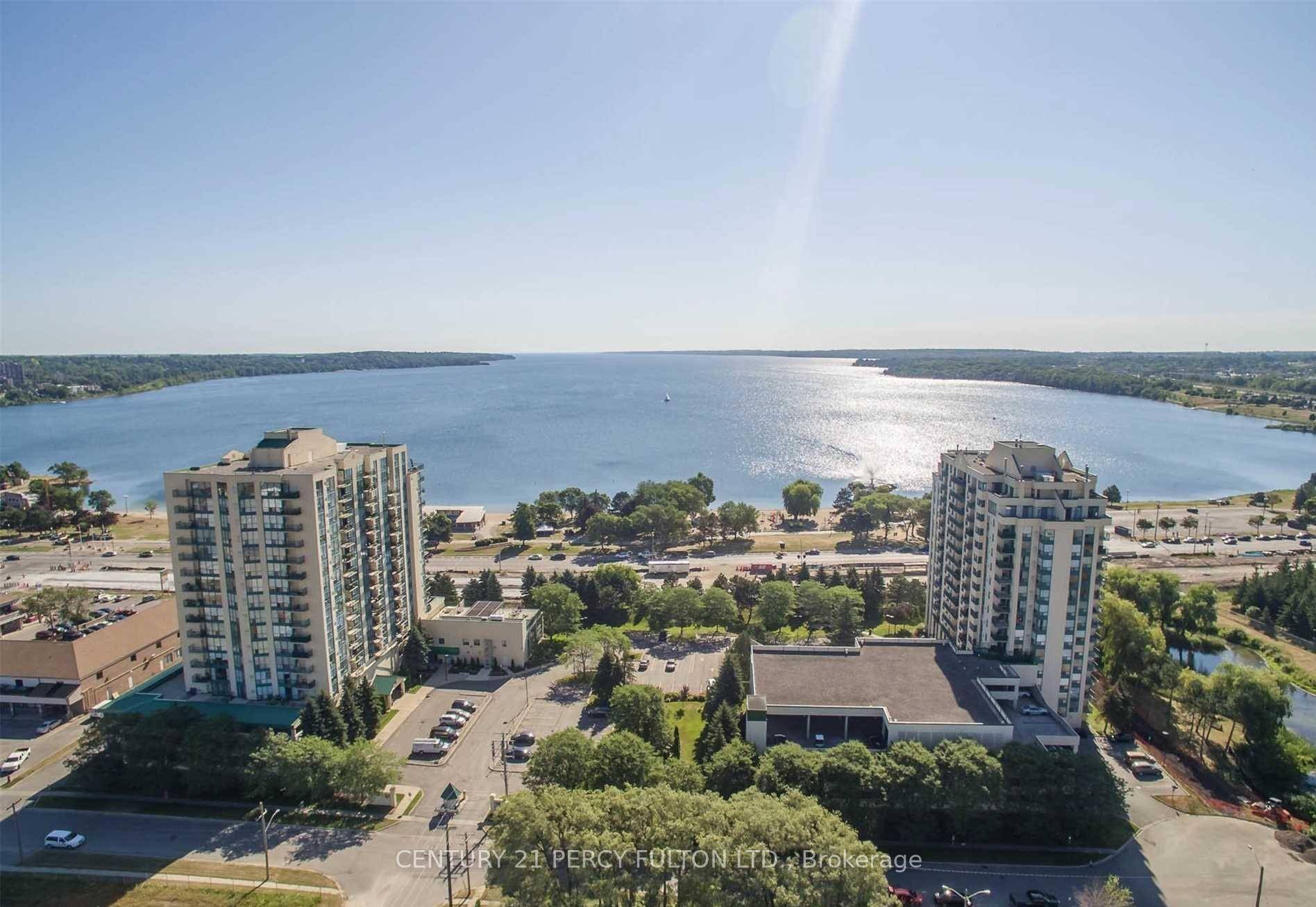 Lovely end unit. 2 Bedroom, 2 Bath Spinnaker Model 1, 008 Sq Ft.