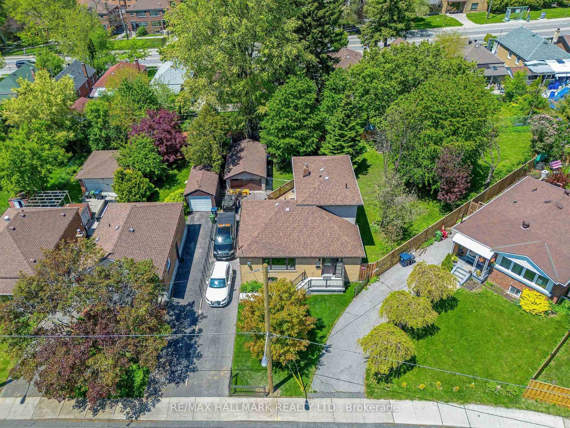 Welcome to your next chapter in East York this thoughtfully updated 1.