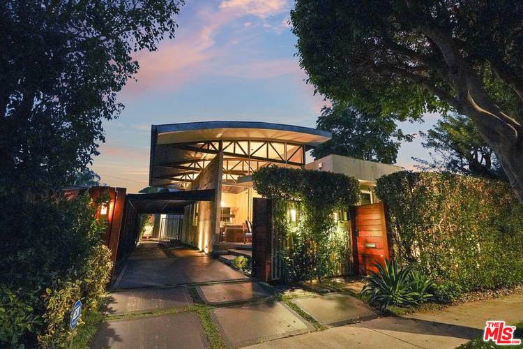 8735   Dorrington Ave 4BR Beverly Grove La